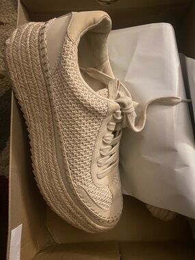 Dolce Vita Cream Woven Platform Sneakers